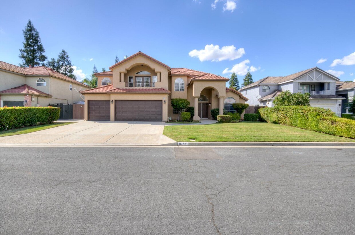 Foto principal - 8437 N Recreation Ave