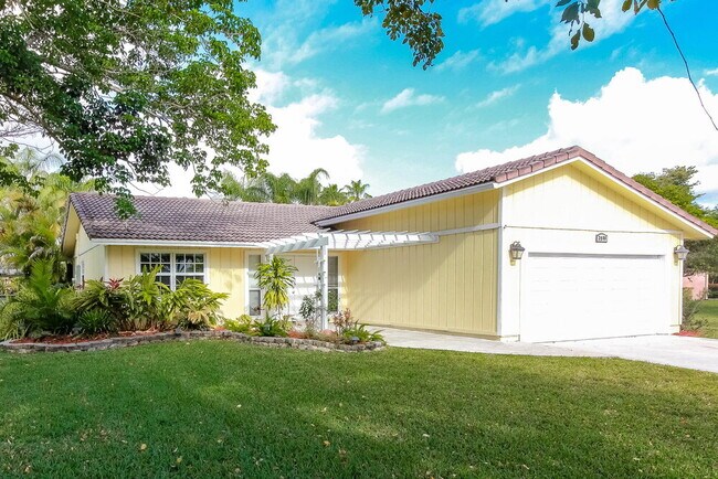 Building Photo - 3900 NW 115th Ave