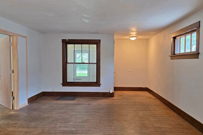 Entry and Living Room - 909 6th Ave