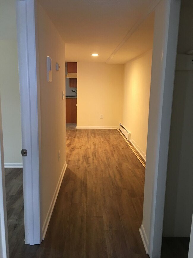 Foto del edificio - 684 N 5th St