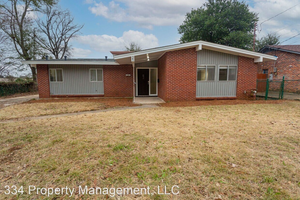 Primary Photo - 3 br, 2 bath House - 28 Eton Road