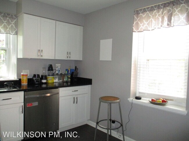Building Photo - 2 br, 2 bath House - 4811 S. 30th St # A2