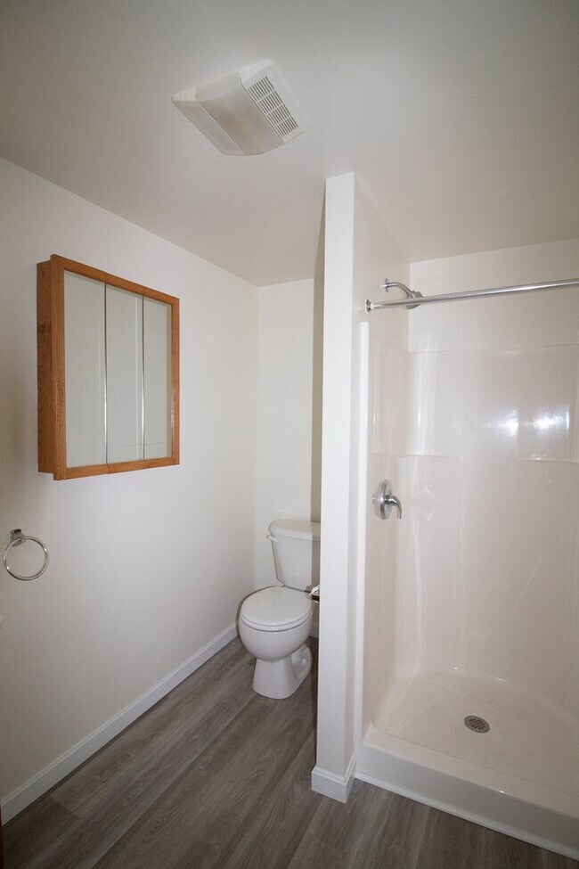 Foto del edificio - 119 Hicks Ave