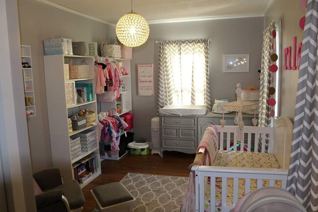 Second bedroom - 347 Midland Ave