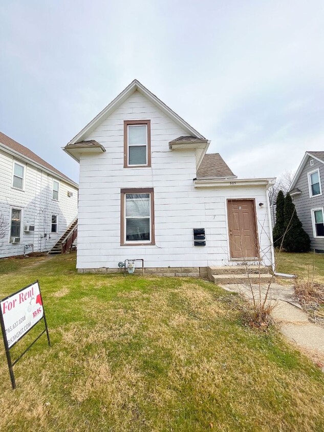 Primary Photo - Park Place Apartments
