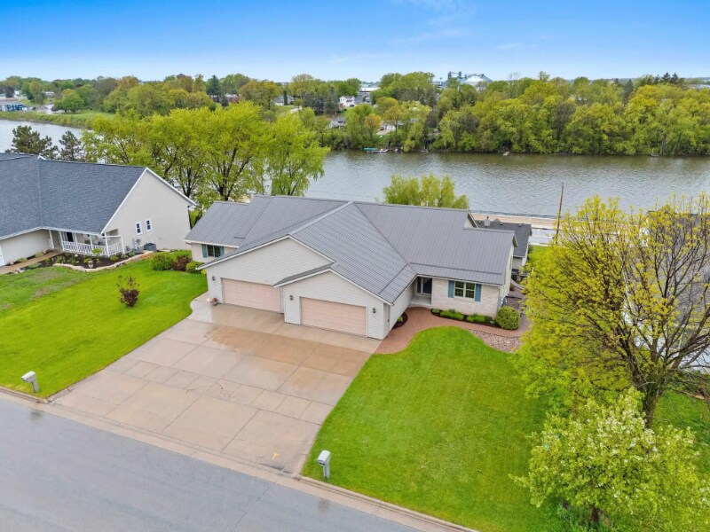 Foto principal - 280 Highland St