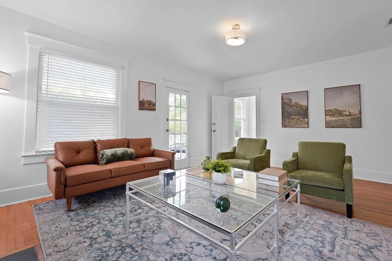 Foto principal - 1004 E 33rd St