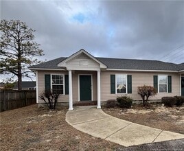 Building Photo - 2713 Whitwell Pl