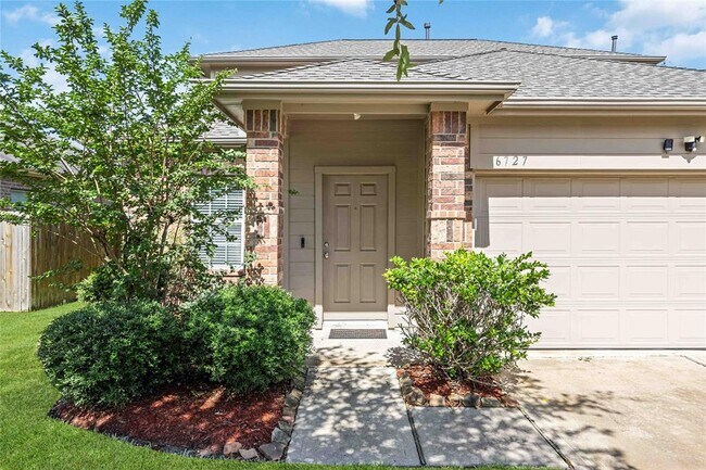 Building Photo - 6727 Wide Creek Dr