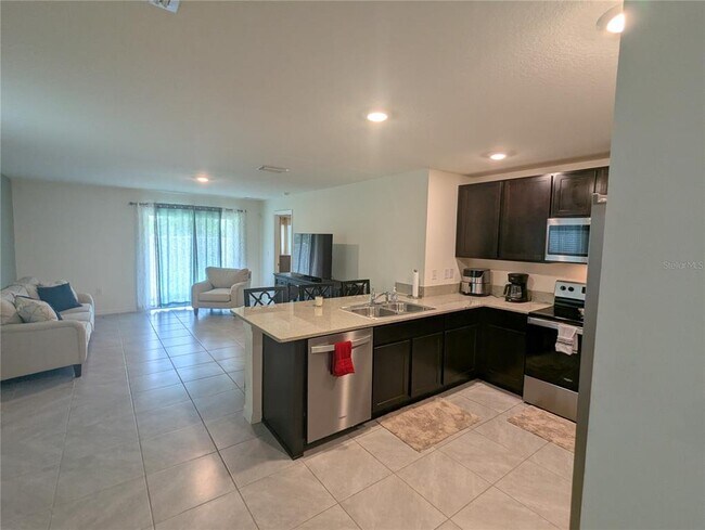 Foto del edificio - 16549 Mosaic Oar Dr