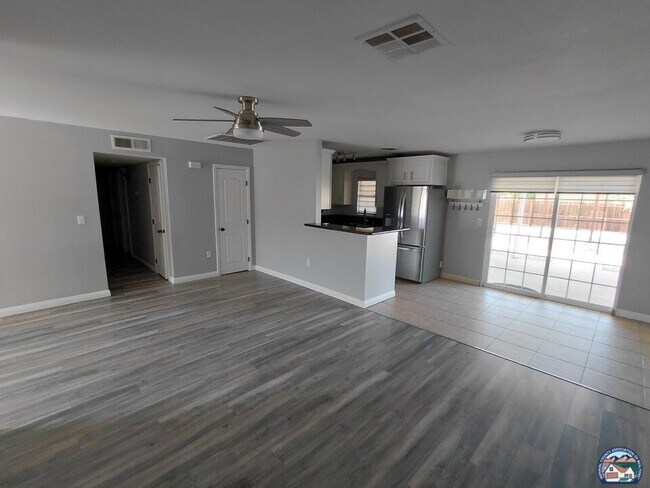 Foto del edificio - 1190 Ocotillo Dr