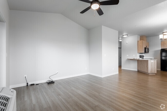 3BR, 2BA - 1,204 SF - Northplace Apartment Homes