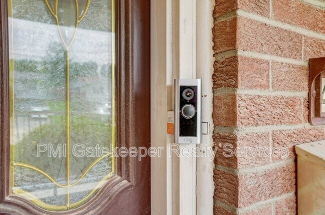 Foto del edificio - 4308 Turf Ln
