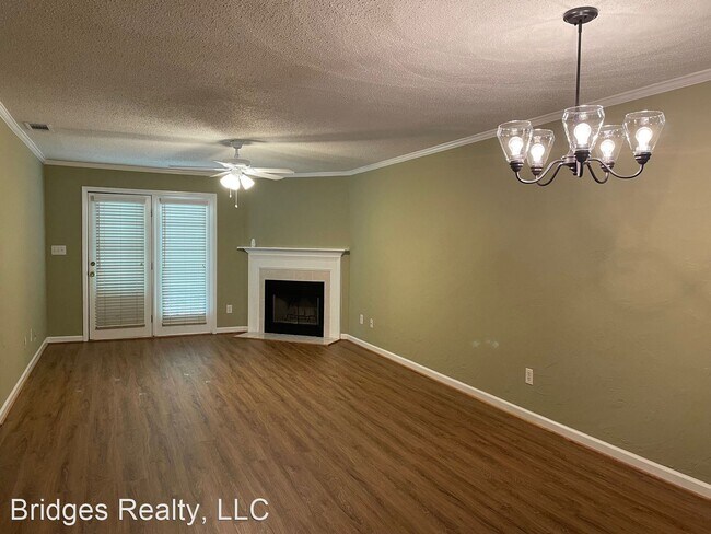 Building Photo - 2 br, 2 bath House - 2156 Oak Ridge Road