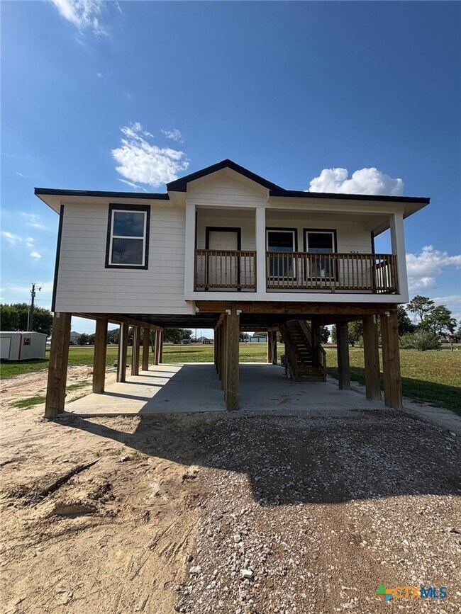 Foto del edificio - 544 Buckskin Dr