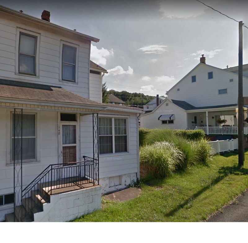 Primary Photo - 148 Front St