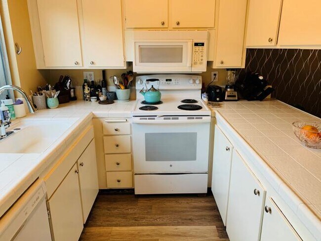Foto del edificio - 2 bedroom in Napa CA 94558