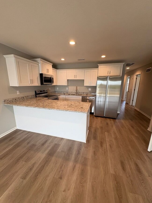 Building Photo - 612 Fall Meadow Ln