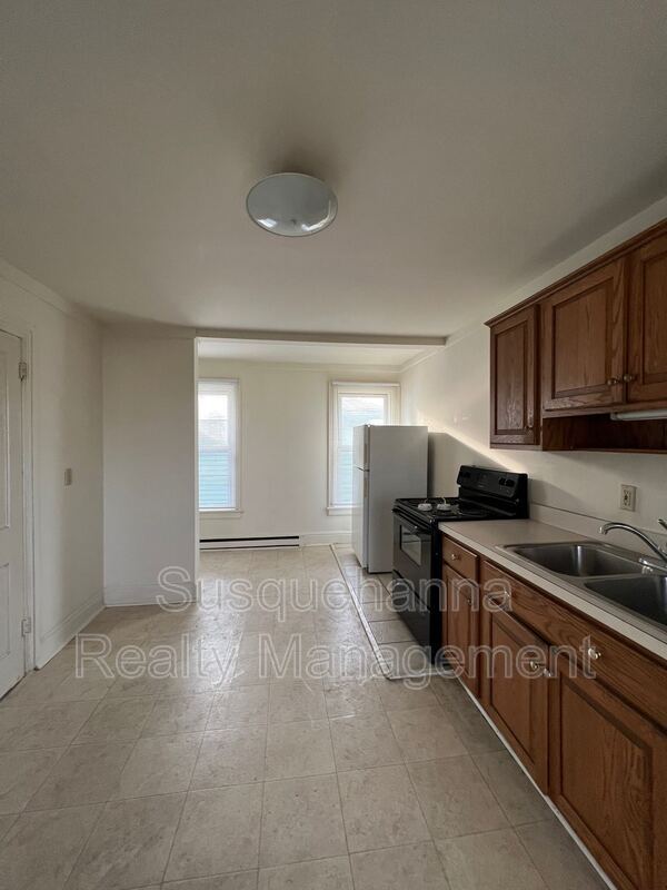 175 E Derry Rd Unit Apt. A, Hershey, PA 17033 Condo for Rent in