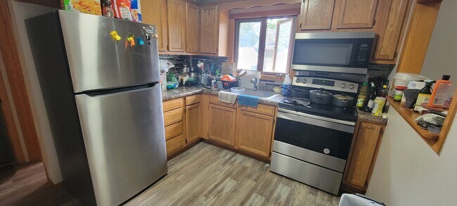 Foto del edificio - 3821 Columbia St