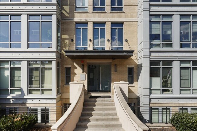 Foto del edificio - 435 R St NW