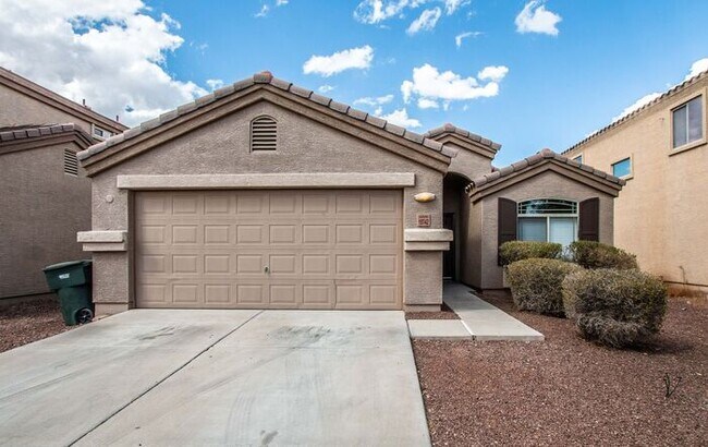 Foto del edificio - Camelback Ranch!Featuring 3 bedroom + bonu...