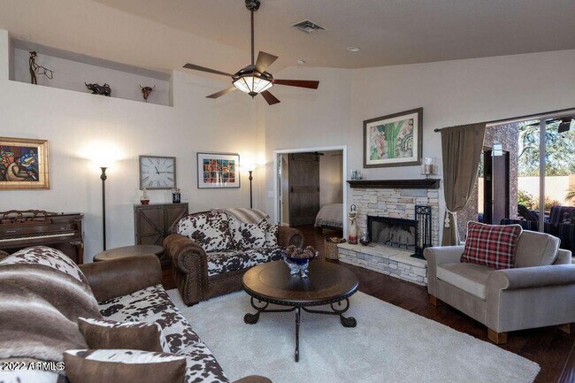 Foto del edificio - 11826 N 109th St