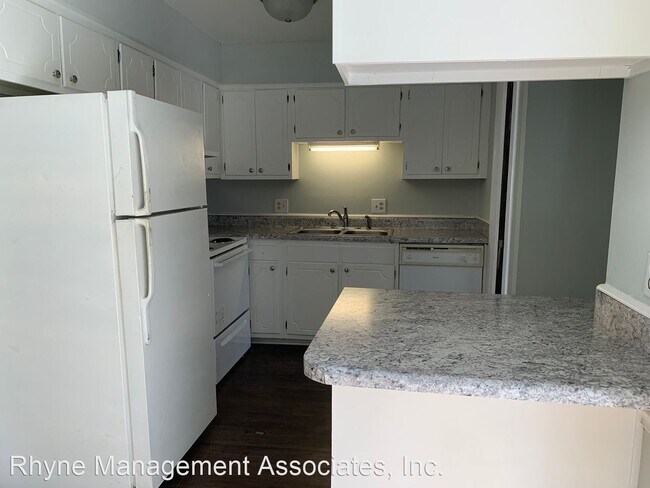 Foto del edificio - 2 br, 1.5 bath House - 2400 New Hope Churc...