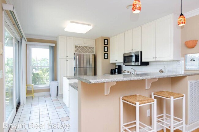 Building Photo - 4 br, 3 bath House - 4 Sea Oats Lane