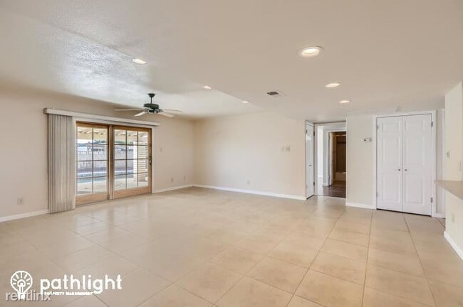 Building Photo - 3 br, 2 bath House - 3529 Acoma Drive UNIT