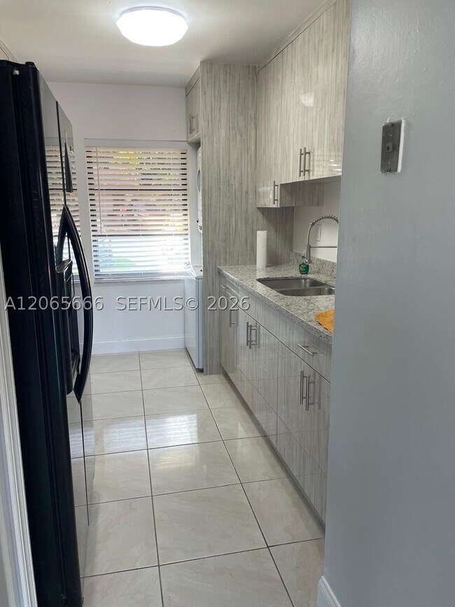 Foto del edificio - 13808 SW 54th St