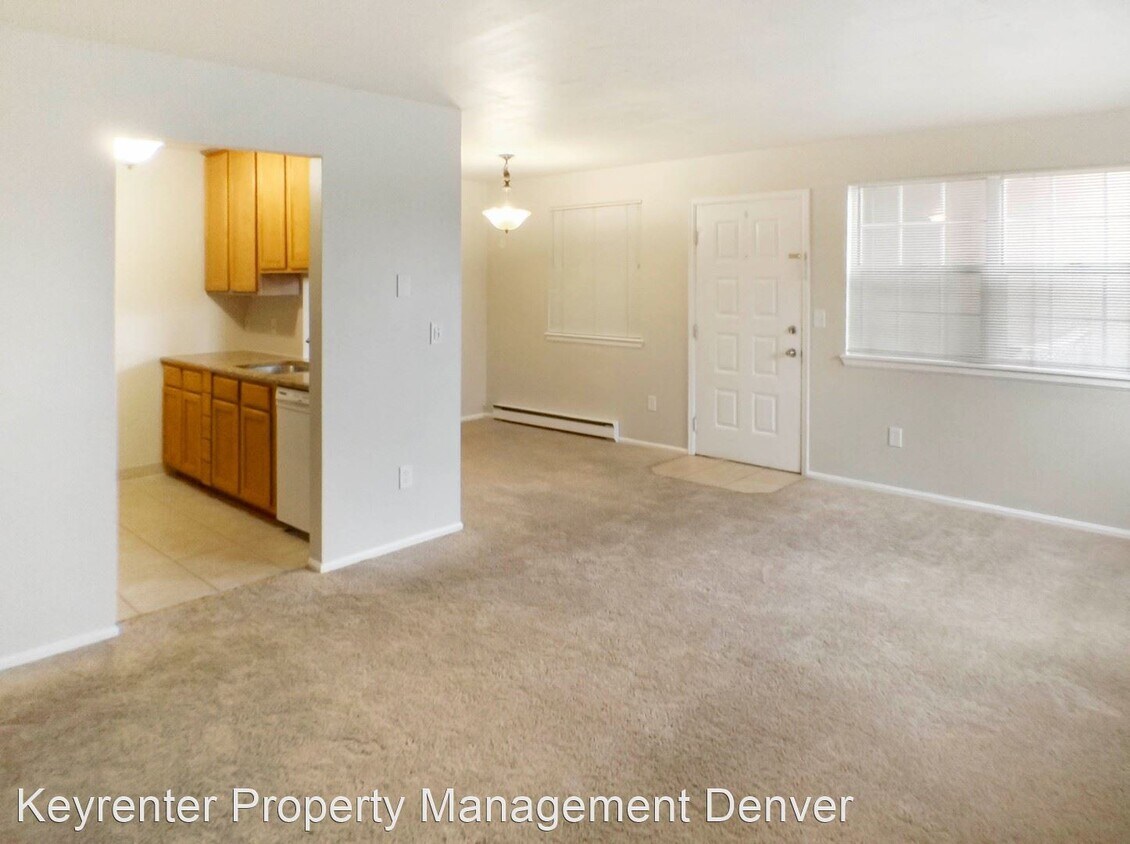 Foto principal - 2 br, 1 bath House - 5873 S Prince Street ...
