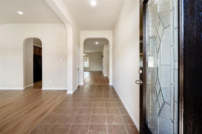 Foto del edificio - 17523 Cypress Hilltop Wy