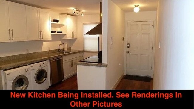 Foto del edificio - Two Story 2 Bed 1 Bath Condo In Central Boulder w/Brand New Kitchen.