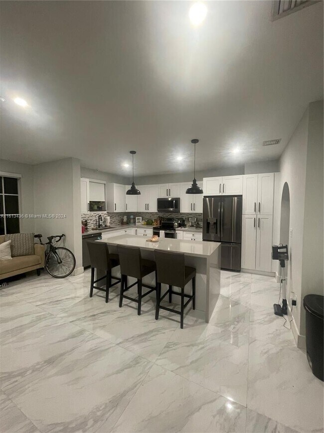 Foto del edificio - 420 SW 14th Ave