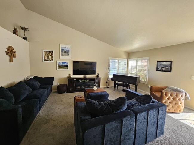 Foto del edificio - 1879 W Colony Pointe Dr