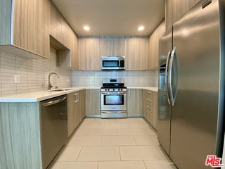 Building Photo - 1232 Kings Rd