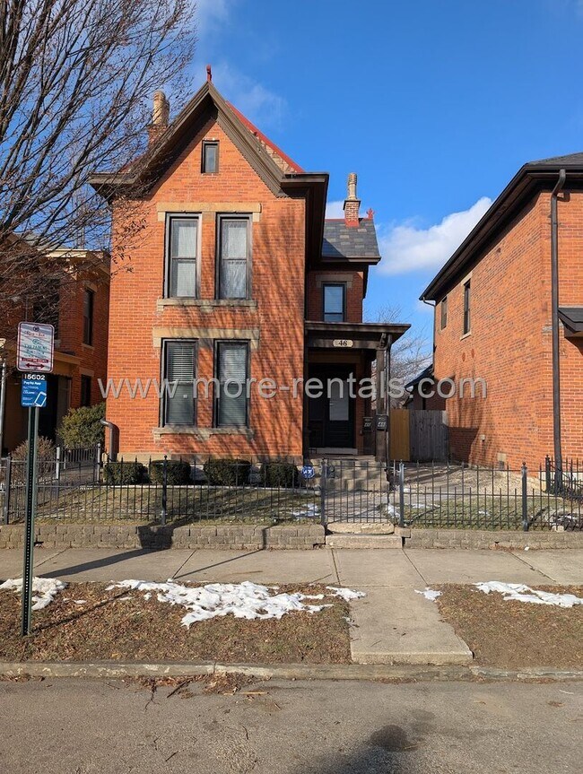 Building Photo - 48 Clark Pl