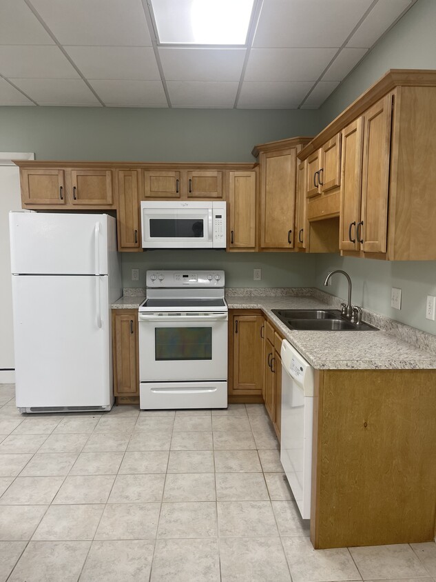 37 Mark Twain Rd Unit B, Asheville, NC 28805 - Apartments in Asheville ...