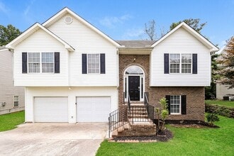 Building Photo - 6055 Yellowood Ct