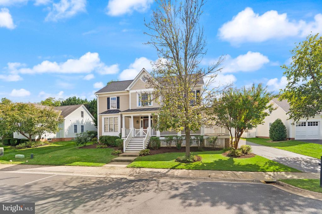 Foto principal - 708 Irvine Bank Ln