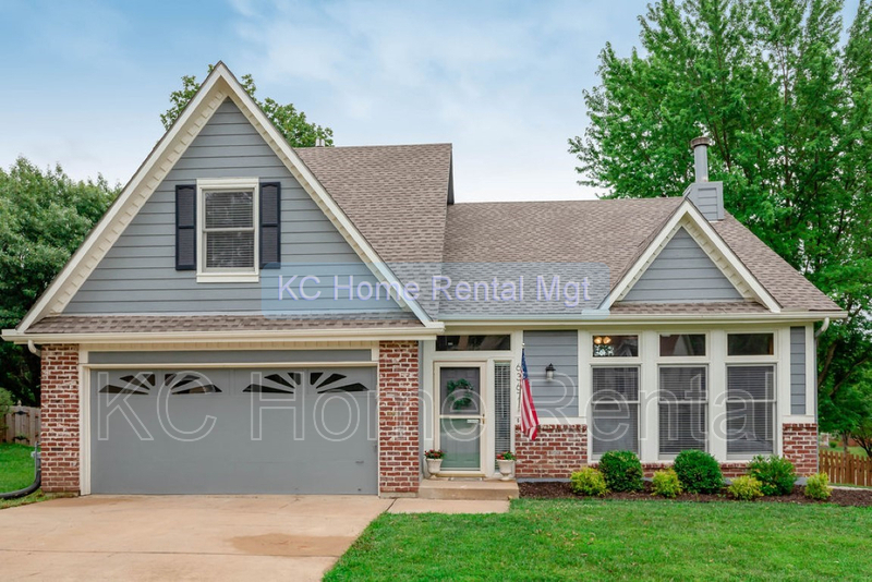 Foto principal - 6367 Hilltop St