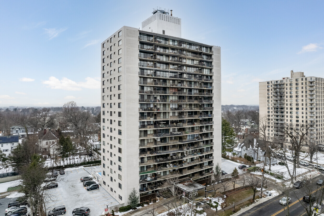 Foto principal - The Bristol House Condominiums