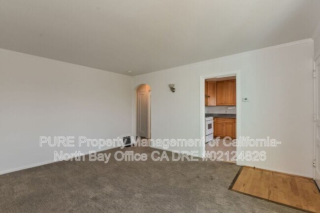 Building Photo - 1910 32nd Ave