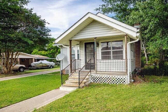 Foto del edificio - Cute 2 Bed 1 Bath in Pascagoula