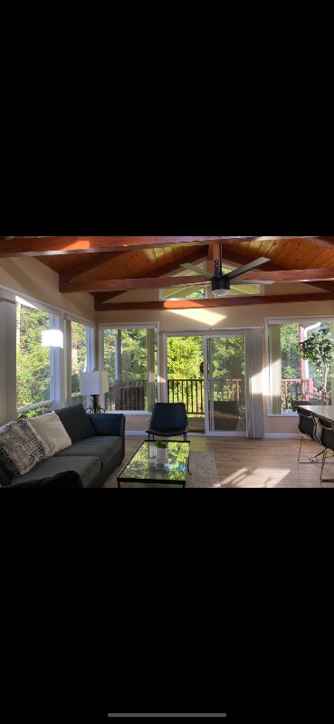 Primary Photo - 2900 El Rancho Dr