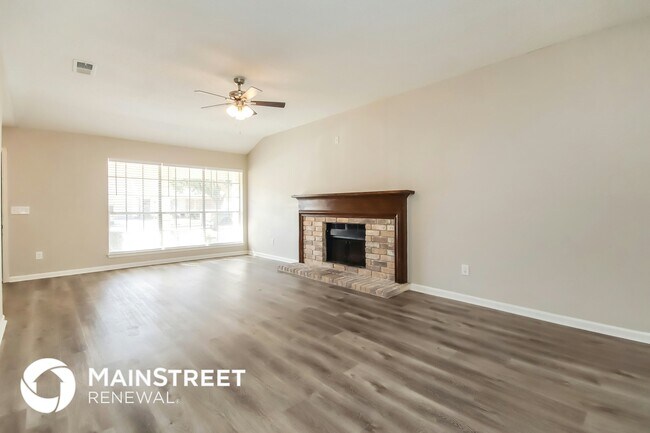 Building Photo - 12210 Flaxen Dr
