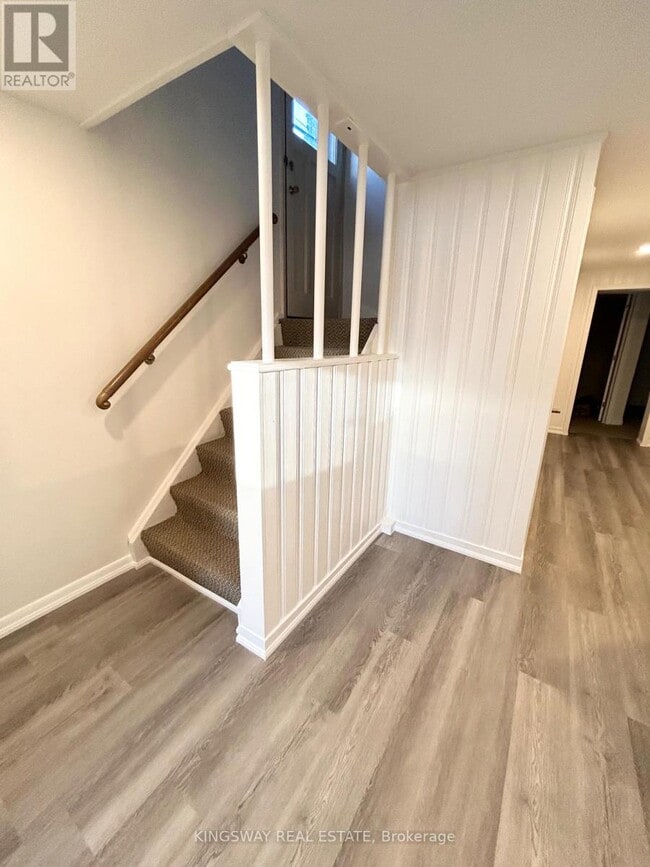 Photo du bâtiment - 9 Koos Rd