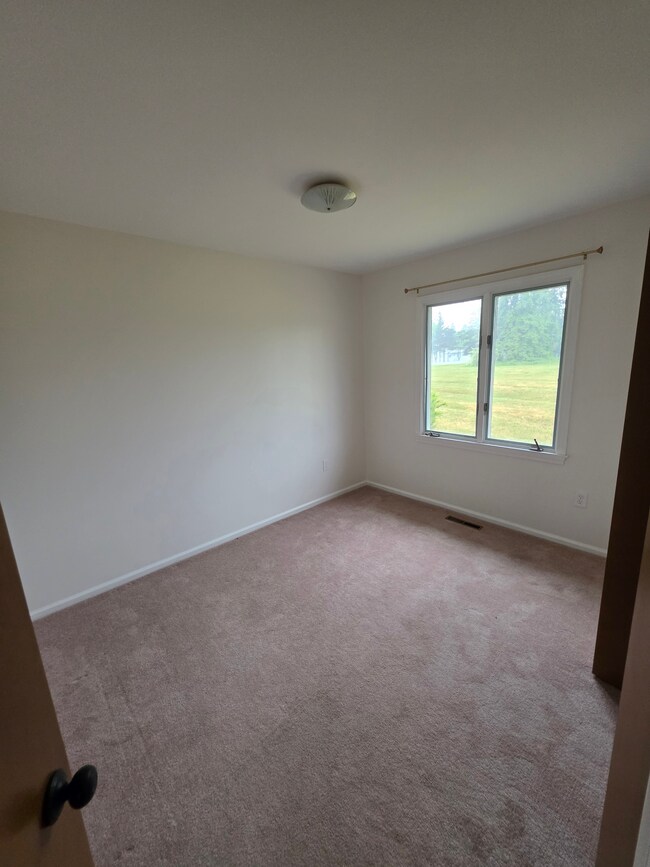 Foto del edificio - 7817 Cedar Lake Rd
