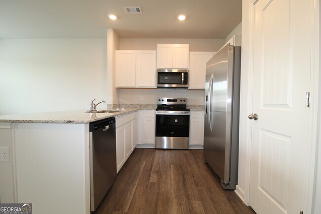 Foto del edificio - 1005 N 2nd Ave NW